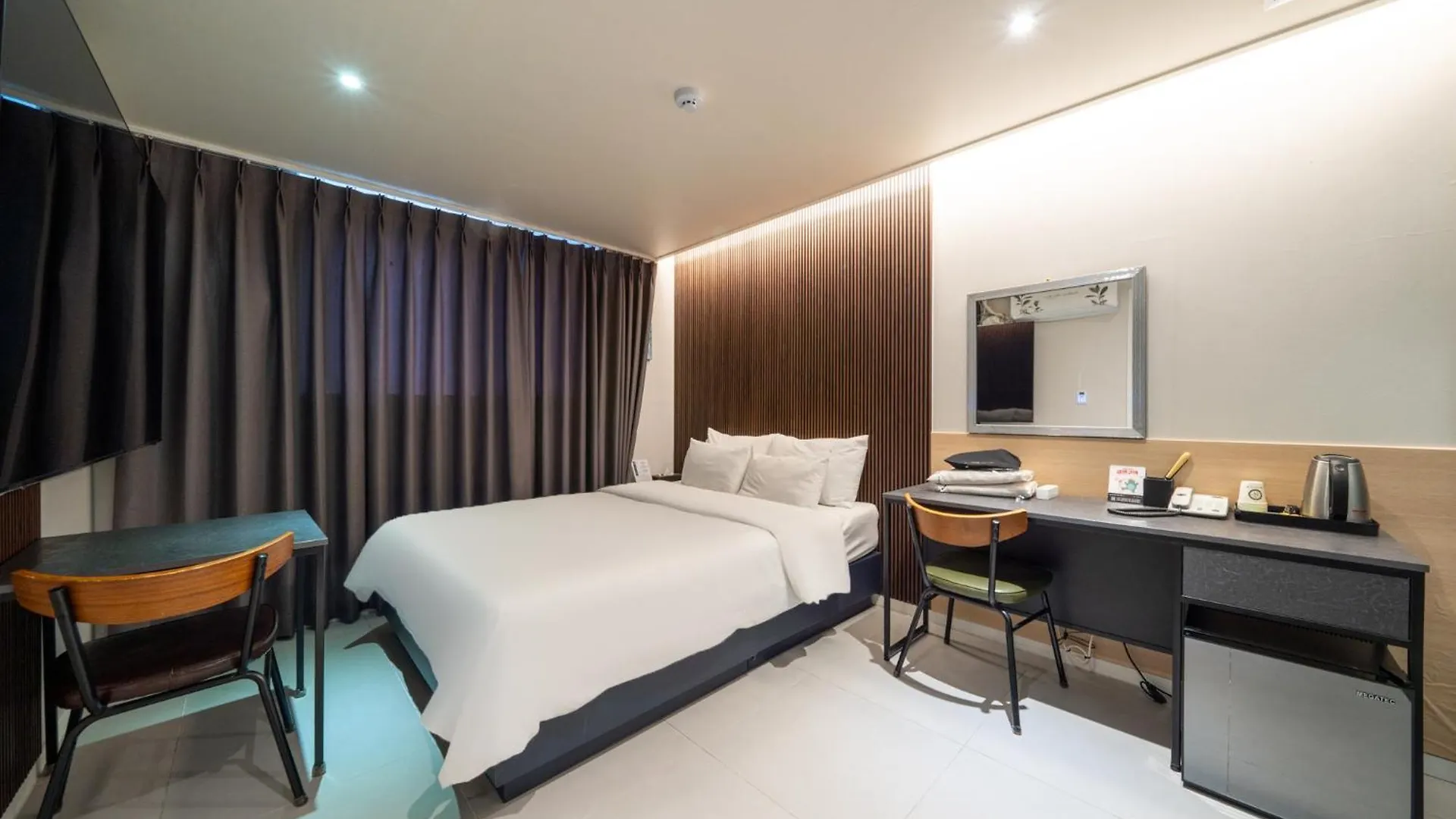 Mnlucky Hotel 서울특별시