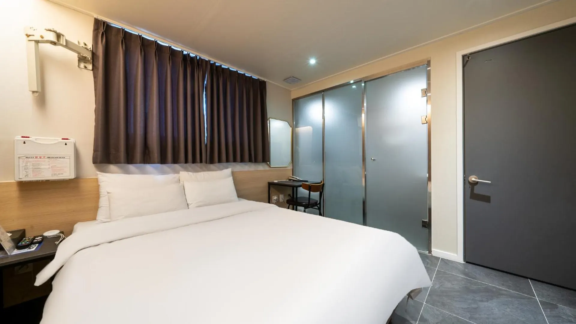 Mnlucky Hotel 서울특별시 3*,  대한민국