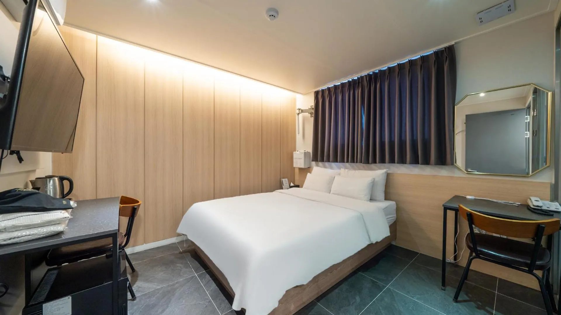 Mnlucky Hotel 서울특별시