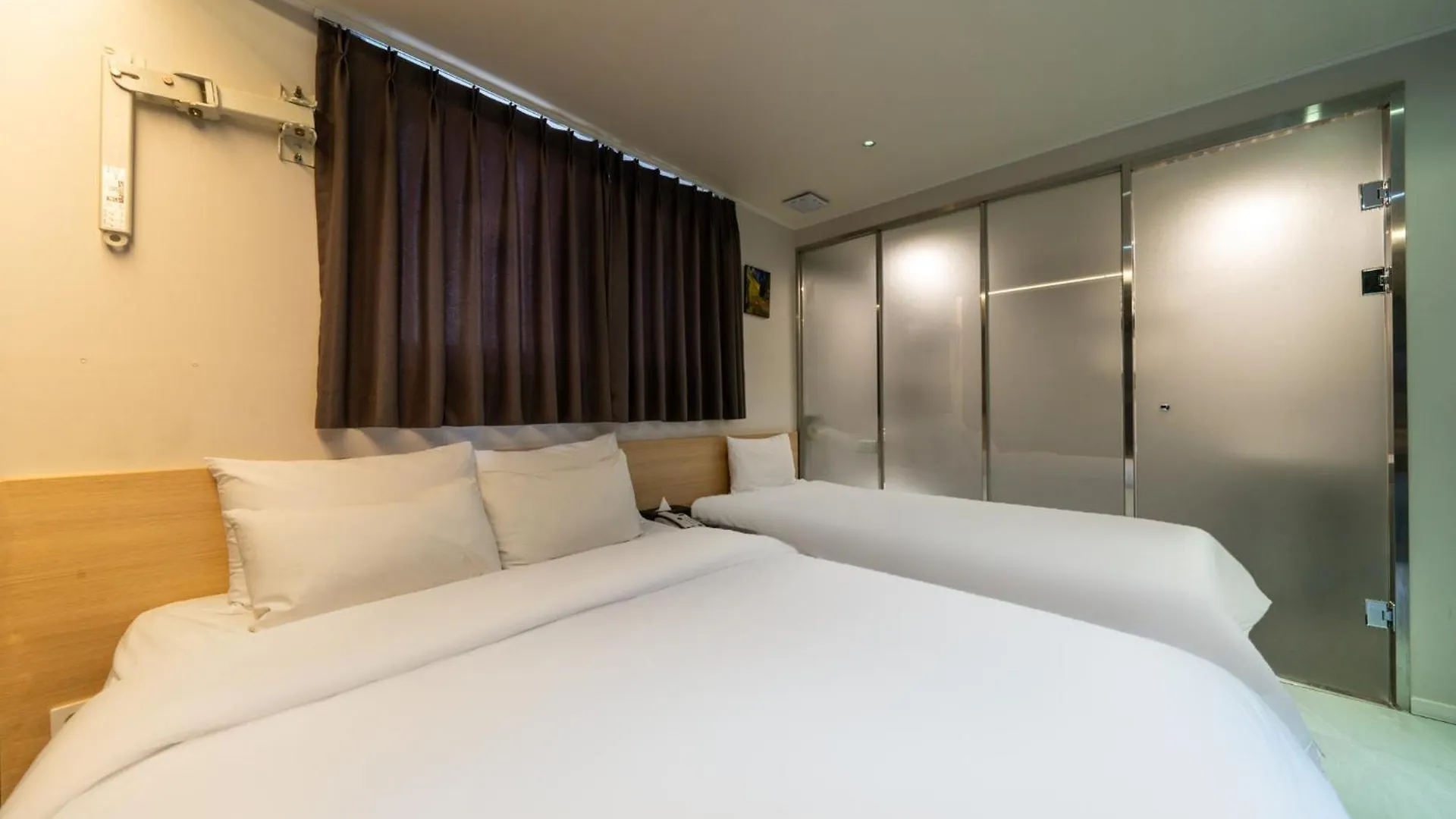 Mnlucky Hotel Seoul